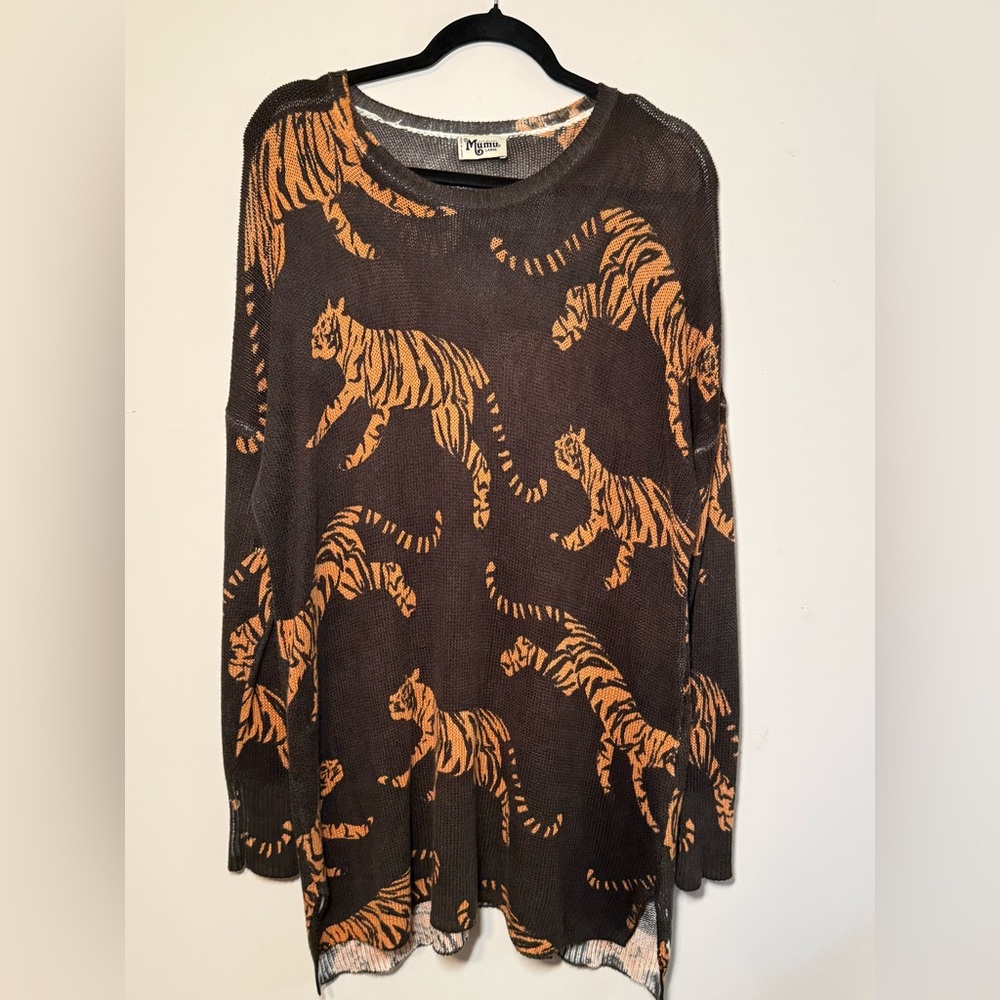 Show Me Your Mumu Bonfire Sweater | Tossed Tiger Knit | Oversized | Large - Picture 2 of 3